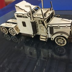 Kamyon Kenworth W900S 3D Puzzle Model Ücretsiz Vektör
