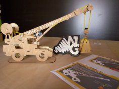 Vinç 3D Puzzle Ücretsiz Vektör