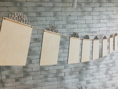 Aylara Göre Çocuk Esnetme Fotoğraf Ücretsiz Vektör