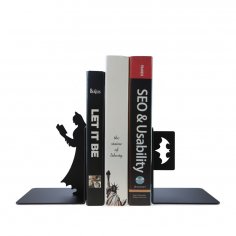 Lazer Kesim Süper Kahraman Batman Kitap Ayracı Kitap Tutucu Ücretsiz Vektör