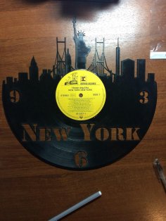 New York Şehri Vinil Plak Duvar Saati Lazer Kesim Şablonu Ücretsiz Vektör