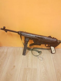 Lazer Kesim MP40 Schmeisser Lastik Atan Tabanca Ücretsiz Vektör