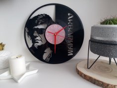 Lazer Kesim Akvaryum Rus Rock Grubu Vinil Plak Duvar Saati Ücretsiz Vektör