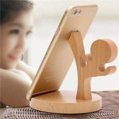 Lazer Kesim Ahşap Ninja Telefon Standı Ücretsiz Vektör