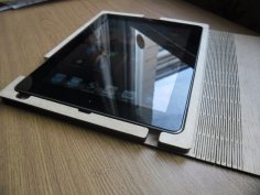 Lazer Kesim Ahşap iPad Kılıfı Ücretsiz Vektör