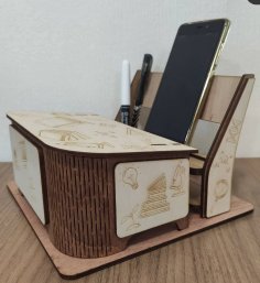 Lazer Kesim Masa Organizeri Telefon Tutuculu Ücretsiz Vektör