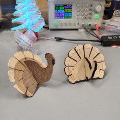 Lazer Kesim Şükran Günü Hindisi Dekor SVG Dosyası