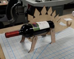Lazer Kesim Stegosaurus Şaraplık DXF Dosyası