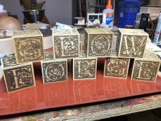 Lazer Kesim Klasik Alfabe Blokları SVG Dosyası