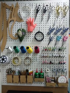 Lazer Kesim Dikiş Pegboard (Delikli Panel) Konteynerleri Aksesuarları Kancaları DXF Dosyası