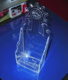 Lazer Kesim Broşürlük El İlanı Standı Ücretsiz Vektör