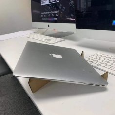 Lazer Kesim Ahşap Laptop Standı 3mm Ücretsiz Vektör