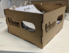 Lazer Kesim Kulplu Kutu 12×12 Ücretsiz Vektör