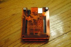 Lazer Kesim Trend Arduino Kılıfı Ücretsiz Vektör