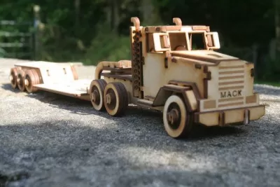 Mack Kamyon dxf Dosyası DXF çizimi