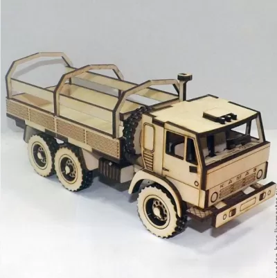 Lazer Kesim Kamaz Kamyon Ücretsiz Vektör CDR çizimi