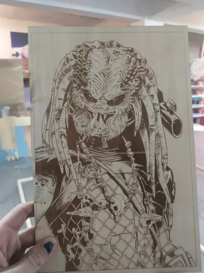 Yırtıcı Lazer Gravür Şablonu Ücretsiz Vektör CDR çizimi