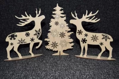 Noel Ağacı Lazer Kesim Planları CNC Dosyası Ücretsiz Vektöründe Geyik CDR çizimi