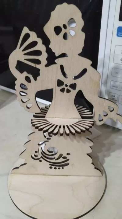 Lazer Kesim Yelpazeli Kız Peçetelik DXF Dosyası DXF çizimi