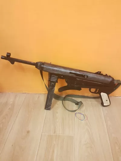 Lazer Kesim MP40 Schmeisser Lastik Atan Tabanca Ücretsiz Vektör CDR çizimi