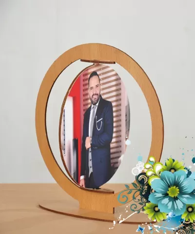 Lazer Kesim Dönen Fotoğraf Çerçevesi Ücretsiz Vektör CDR çizimi