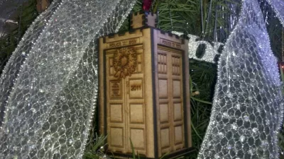 Lazer Kesim Doktor Kim Tardis Noel Ağacı Süsü Ücretsiz Vektör CDR çizimi