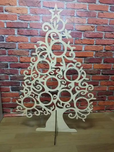 Lazer Kesim Ahşap Dekoratif Noel Ağacı Ücretsiz Vektör CDR çizimi