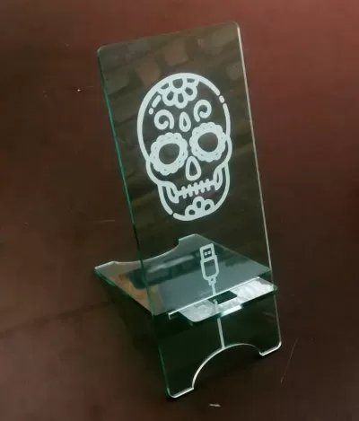 Lazer Kesim Cep Telefonu Tutucu Akrilik 3mm SVG Dosyası SVG çizimi
