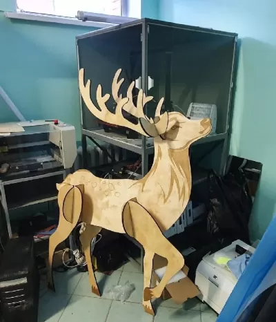 Lazer Kesim Geyik Dış Mekan Noel Dekorasyonu 4mm Ücretsiz Vektör CDR çizimi