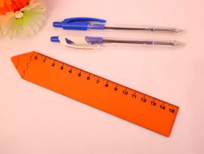 Lazer Kesim Ahşap Kalem Cetvel Ücretsiz Vektör CDR çizimi