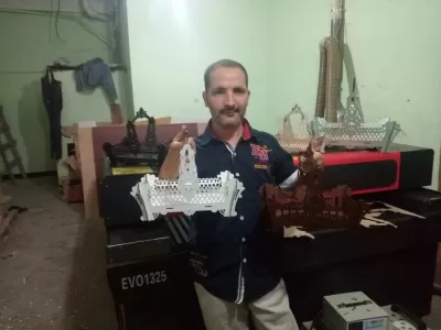 Lazer Kesim Ahşap Şeker Hediye Sepeti Ücretsiz Vektör CDR çizimi
