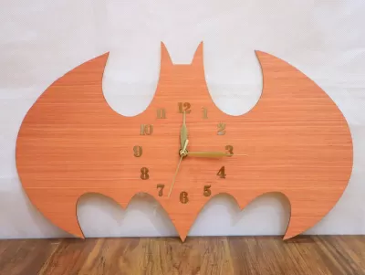 Lazer Kesim Batman Duvar Saati Oda Dekoru Ücretsiz Vektör CDR çizimi