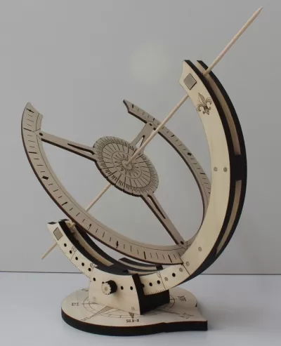 Lazer Kesim Güneş Saati 3D Puzzle Ücretsiz Vektör CDR çizimi