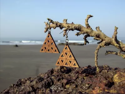 Lazer Kesim Ahşap Küpeler Sierpinski Üçgeni Fraktalı CDR çizimi