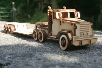 Mack Kamyon dxf Dosyası DXF çizimi