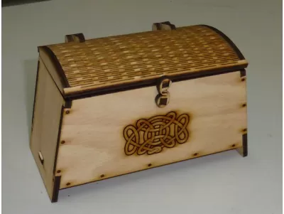 Kilitli ve menteşeli Viking sandığı Ücretsiz Vektör CDR çizimi