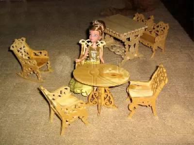 Mini Oyuncak Bebek Evi Mobilyası Ücretsiz Vektör CDR çizimi